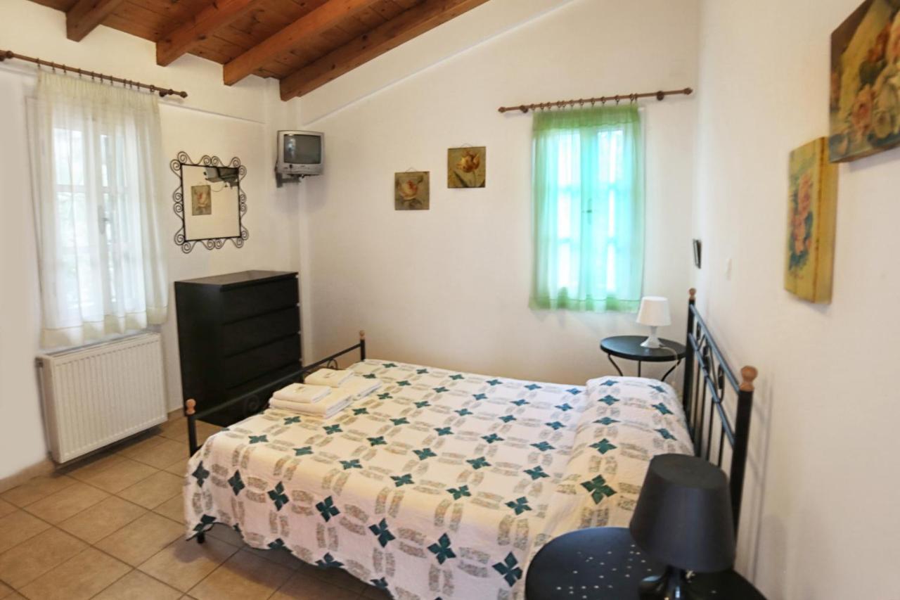 Apartament Argyri *